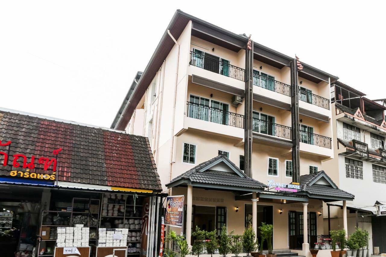 Canary House Rachawong คานารี่ เฮ้าส์ ราชวงศ์ Чиангмай Екстериор снимка